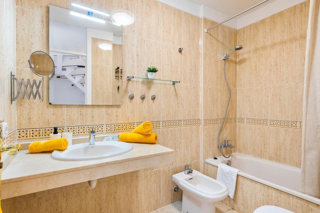 1314 Fabulous 2 Bedroom Accommodation Roof Terrace Callao Salvaje Exteriör bild